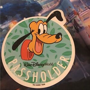 Walt disney world Pluto annual passholder magnet